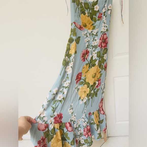 NWT! Reformation Enya  Dress  size:6P - Picture 7 of 13